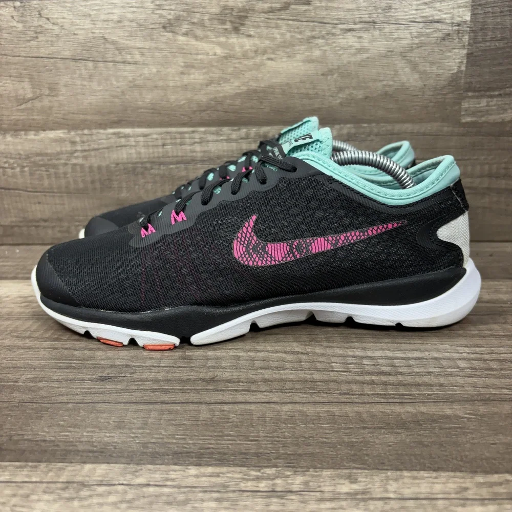 Nike Flex Supreme TR4 Black Pink Womens US Size 8 831571-008 Running Shoes